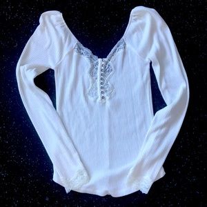 Free People - To the West- Lace Henley Long Sleeve Top - Size M - like new!